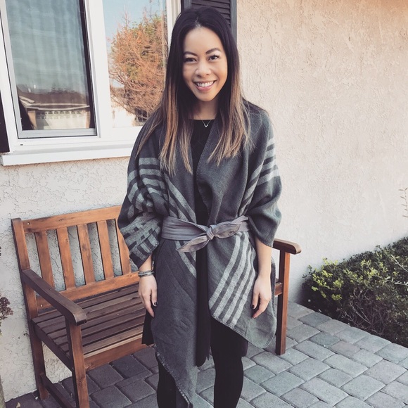 Meet your Posher, Elizabeth - Picture 1 of 1